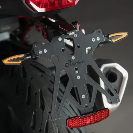 Portatarga Lightech Honda Hornet 750 Moto Supporto Completo Luce Led Catadriotto