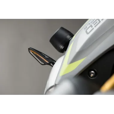 Frecce Moto Led Lightech Doppia Funzione Luce Posizione Omologate Coppia FRE934NER