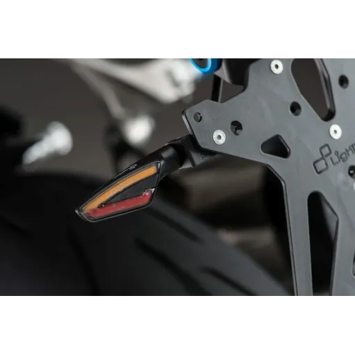 Frecce Moto Led Lightech Tripla Funzione Luce Posizione Stop Omologate Coppia FRE935NER