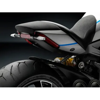 Freccia Rizoma Action Led Omologata Per Moto Indicatore Direzione